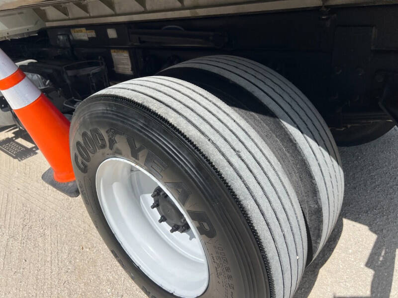 2012 International 4300 DURASTAR DUMP TRUCK