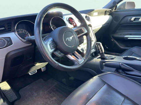 2017 Ford Mustang GT Premium