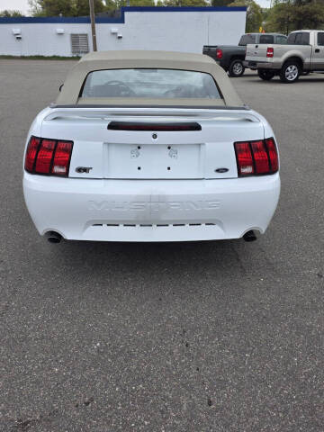 2000 Ford Mustang GT