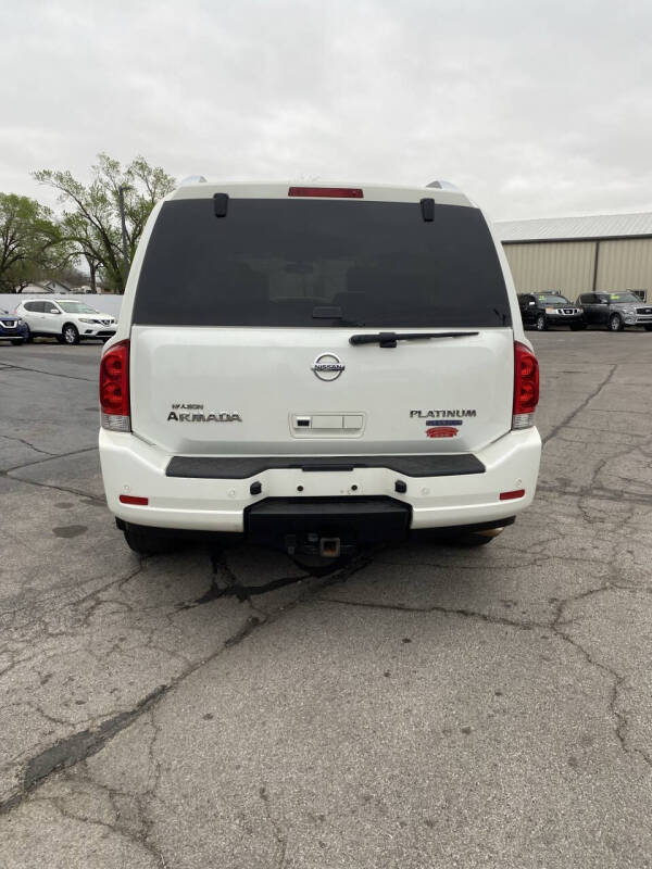 2015 Nissan Armada Platinum