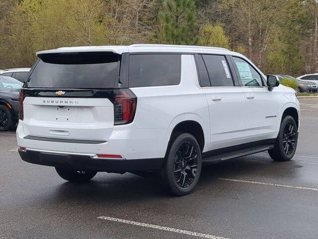 2026 Chevrolet Suburban LS