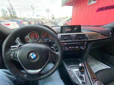 2017 BMW 3 Series 330e iPerformance