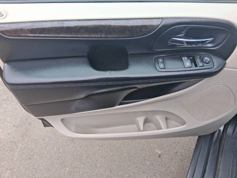 2014 Dodge Grand Caravan SE