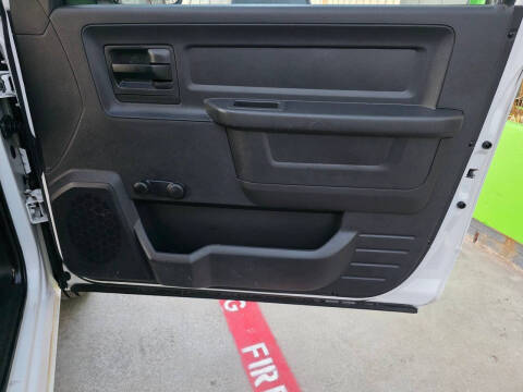 2012 RAM 1500 ST