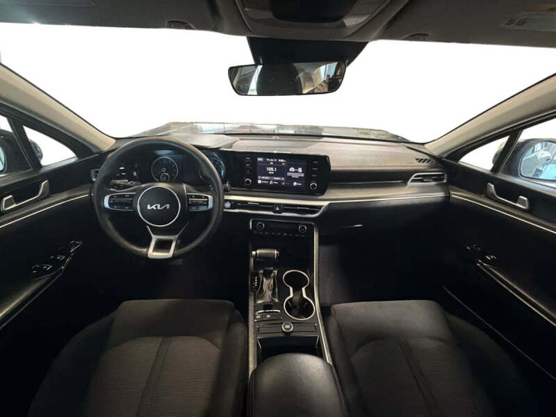 2024 Kia K5 LXS