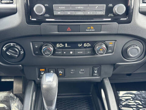 2023 Nissan Frontier SV