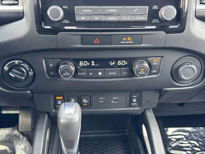 2023 Nissan Frontier SV