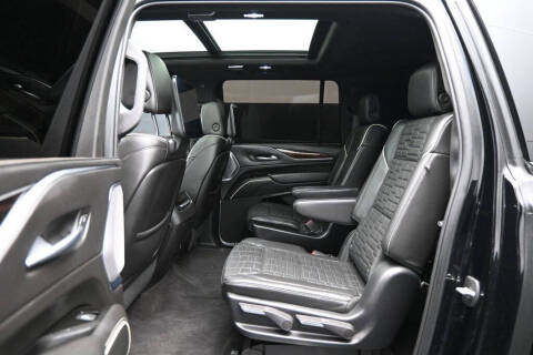 2022 Cadillac Escalade ESV Sport Platinum