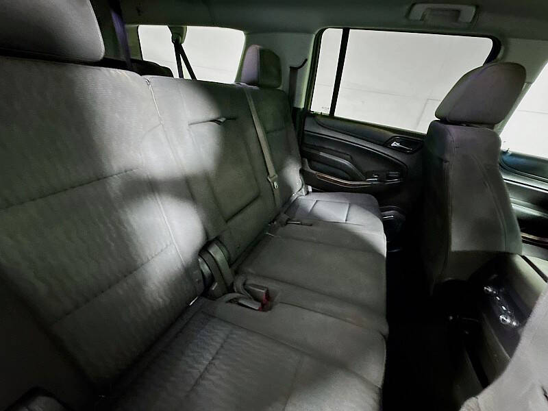 2017 Chevrolet Suburban LS