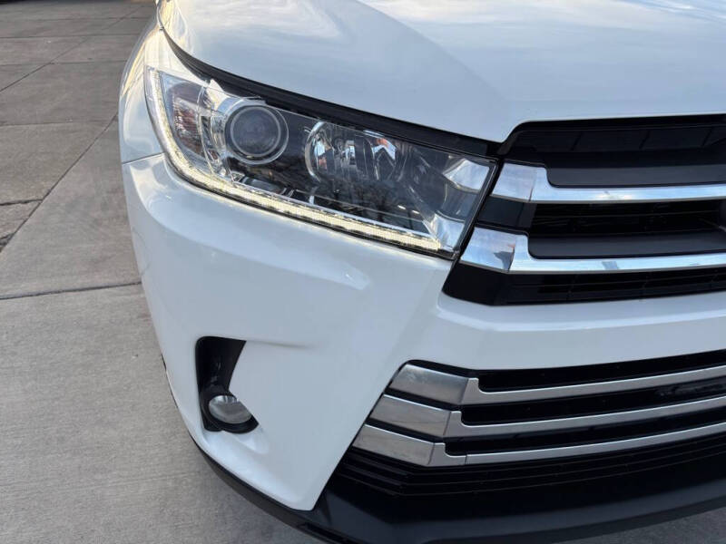 2018 Toyota Highlander Limited