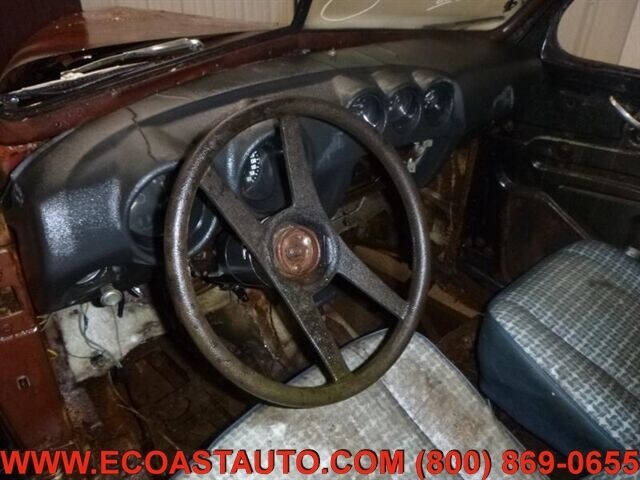 1946 Plymouth DELUXE COU