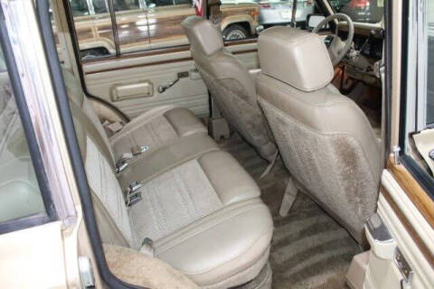 1989 Jeep Grand Wagoneer