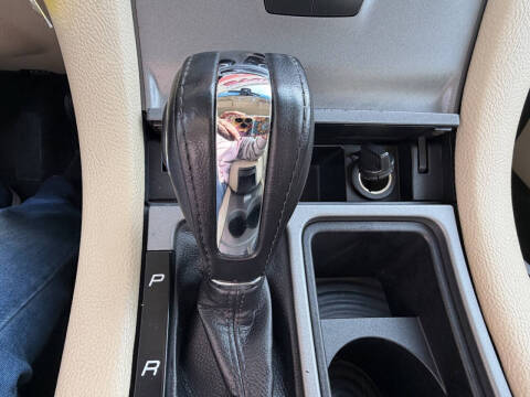 2018 Ford Taurus SEL