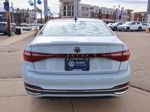 2025 Volkswagen Jetta SEL