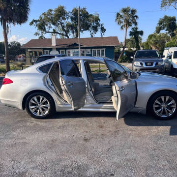 2013 Infiniti M37