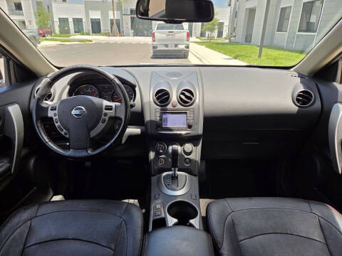 2012 Nissan Rogue SV w/SL Package