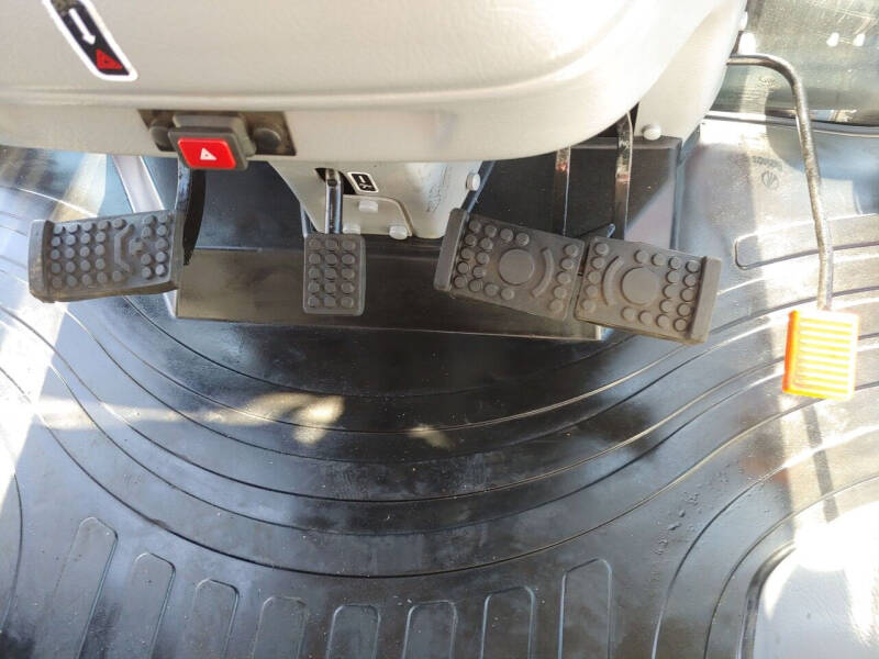 2024 ZZ TRACTORS Mahindra 6075 PST Cab