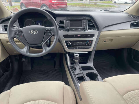 2015 Hyundai Sonata SE