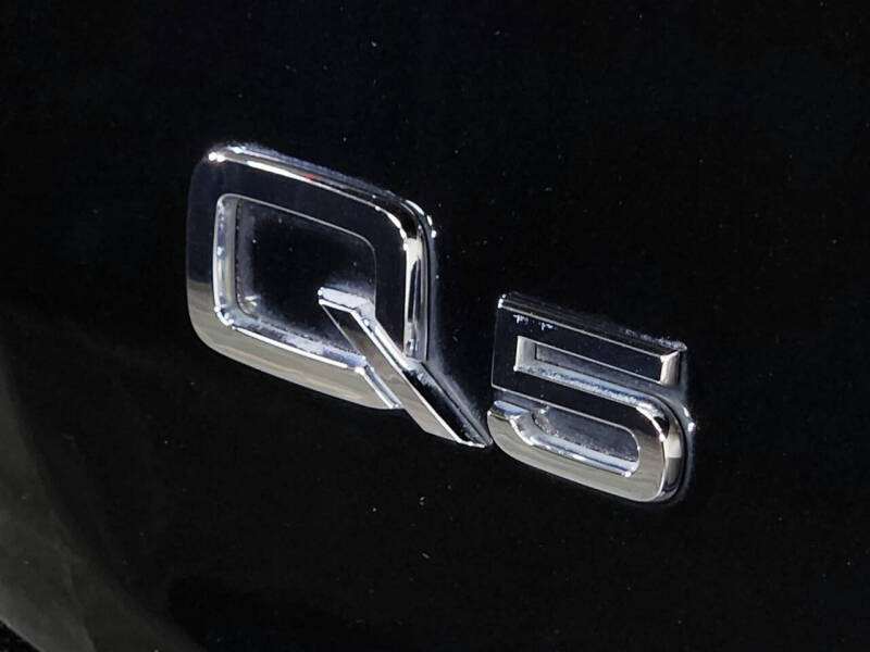 2022 Audi Q5 quattro S line Prestige 45 TFSI