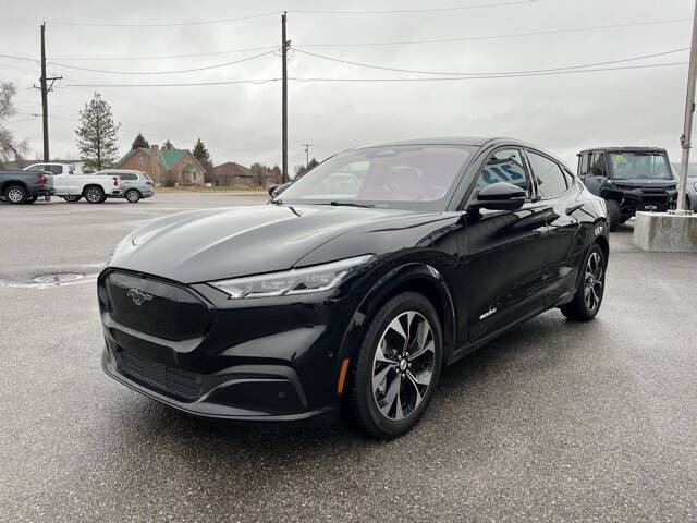 2022 Ford Mustang Mach-E Premium