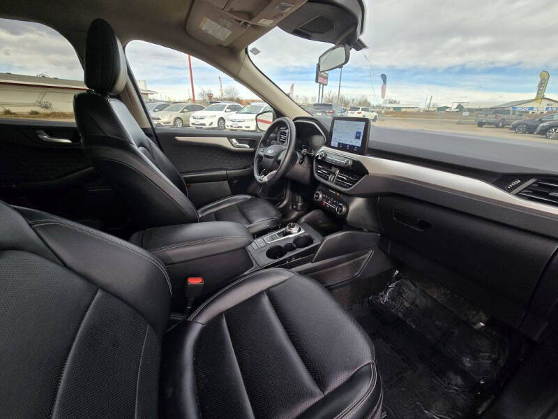 2020 Ford Escape SEL