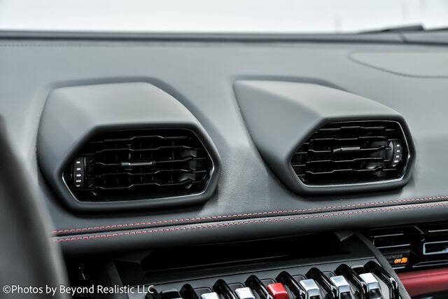 2023 Lamborghini Huracan Sterrato