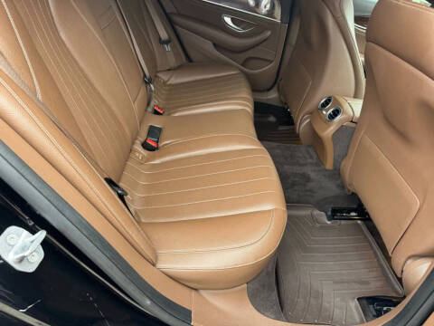 2017 Mercedes-Benz E-Class E 300 4MATIC