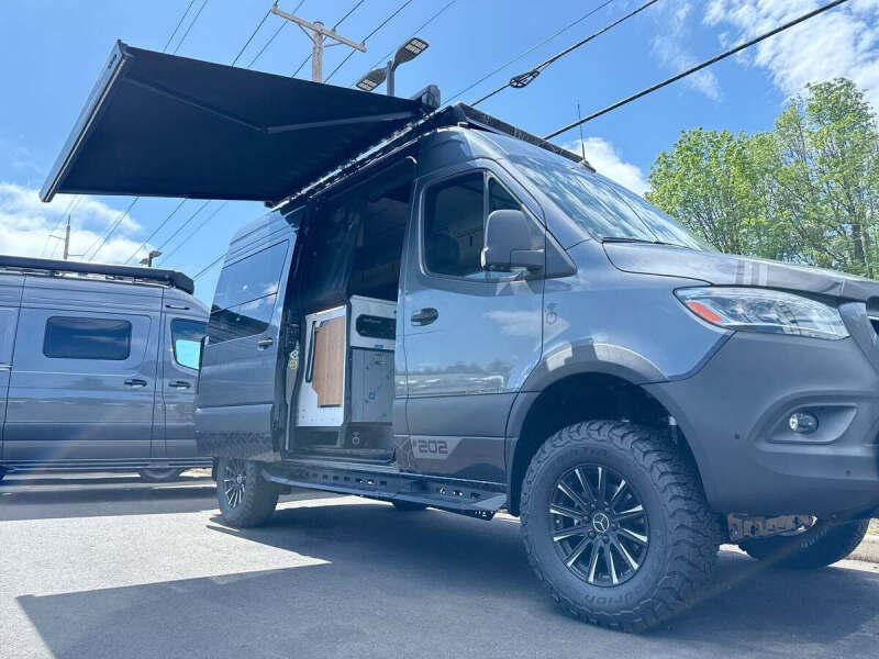 2025 Mercedes-Benz Sprinter