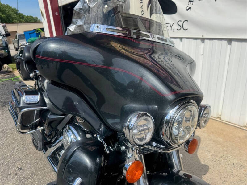 2008 Harley-Davidson FLHTCU -