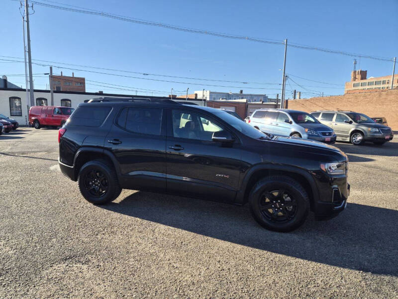 2020 GMC Acadia AT4