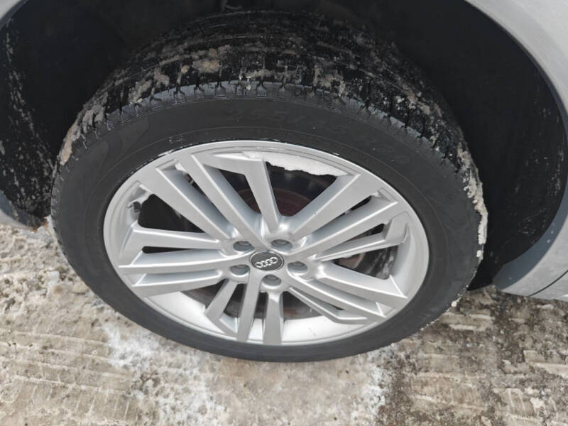 2018 Audi Q5 2.0T quattro Premium Plus