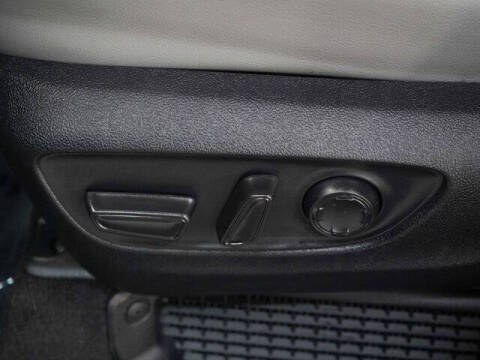 2025 Toyota Sienna XLE 7-Passenger