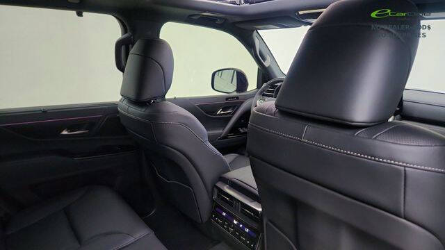 2026 Lexus LX 600 Luxury