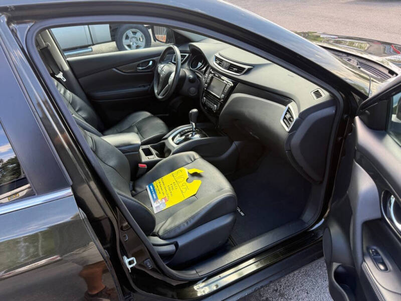 2016 Nissan Rogue SL