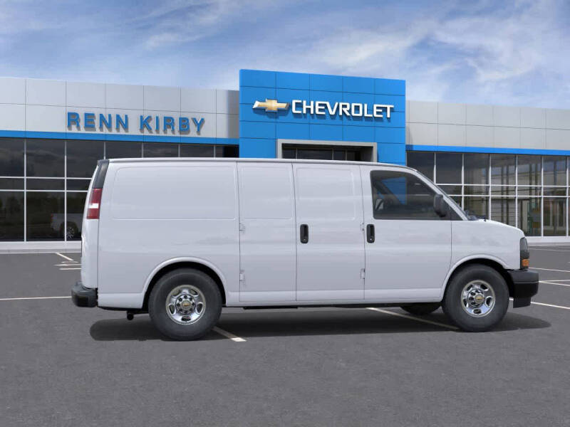 2026 Chevrolet Express 2500