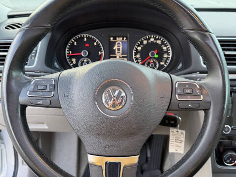2014 Volkswagen Passat 2.0L TDI SE