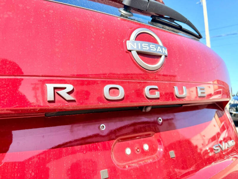 2024 Nissan Rogue SV