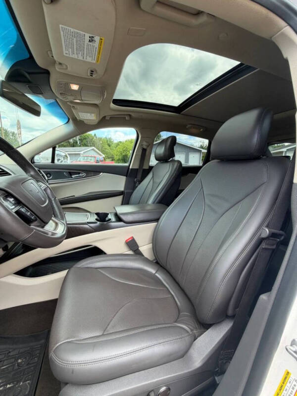 2019 Lincoln Nautilus Reserve