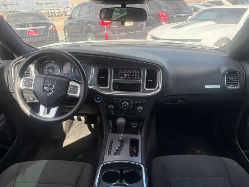 2013 Dodge Charger SE