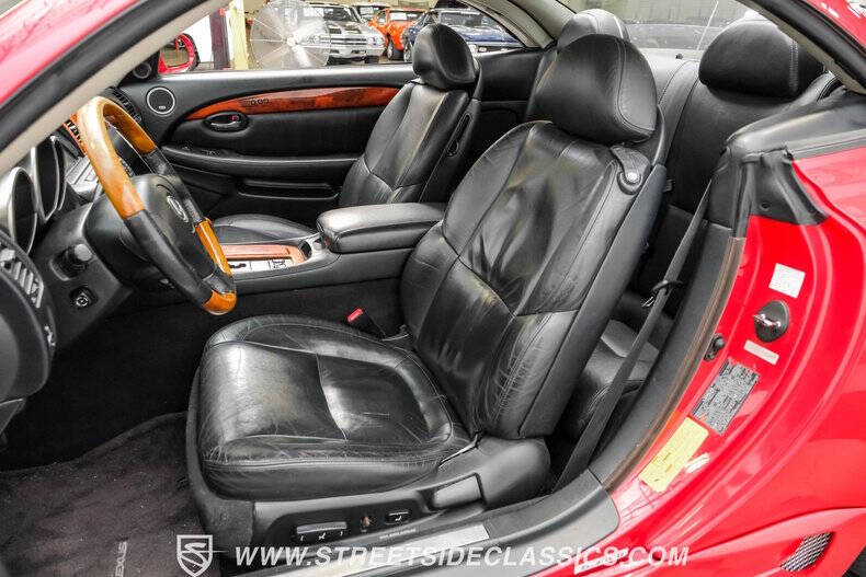 2002 Lexus SC 430