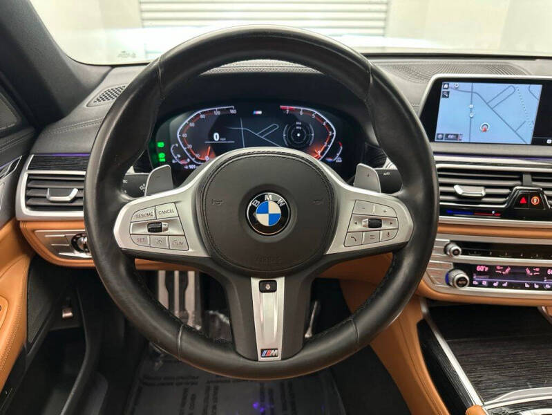 2021 BMW 7 Series 740i