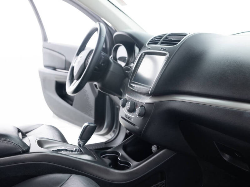 2018 Dodge Journey Crossroad