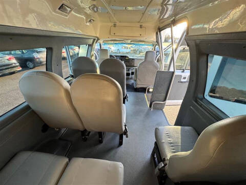 2014 Ford E-Series E-250