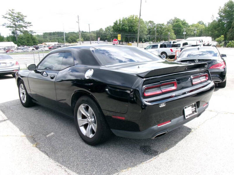 2018 Dodge Challenger SXT