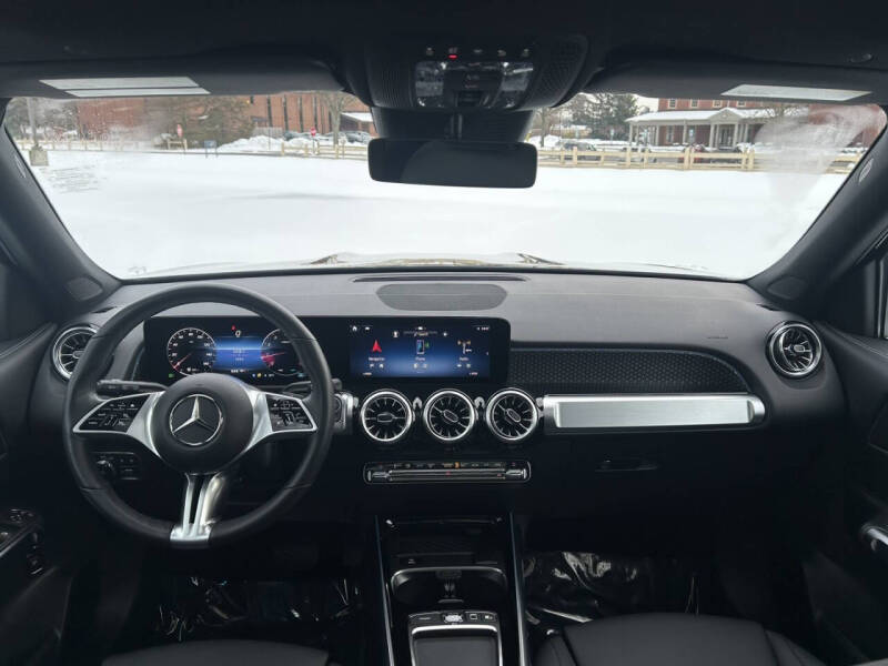 2025 Mercedes-Benz GLB GLB 250 4MATIC