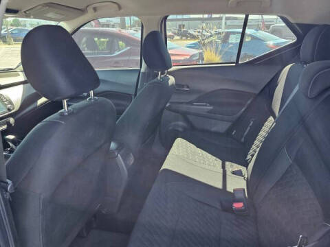 2022 Nissan Kicks SV