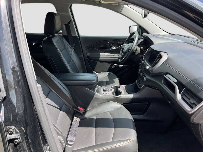 2024 GMC Terrain AT4