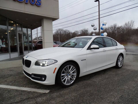 2016 BMW 5 Series for sale at KING RICHARDS AUTO CENTER in East Providence RI