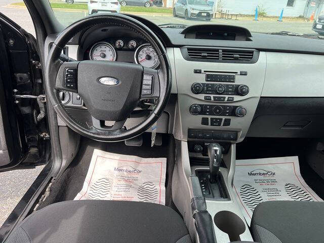 2009 Ford Focus SES