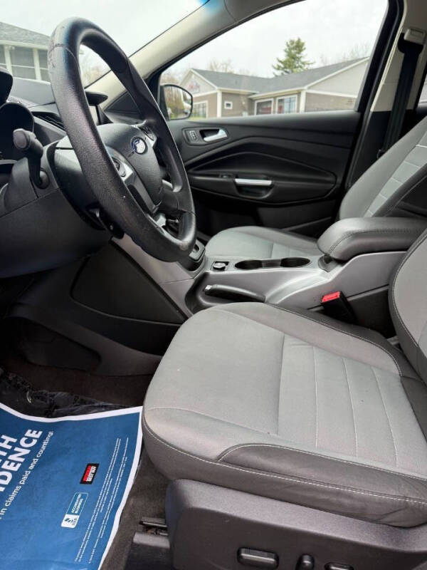 2015 Ford Escape SE